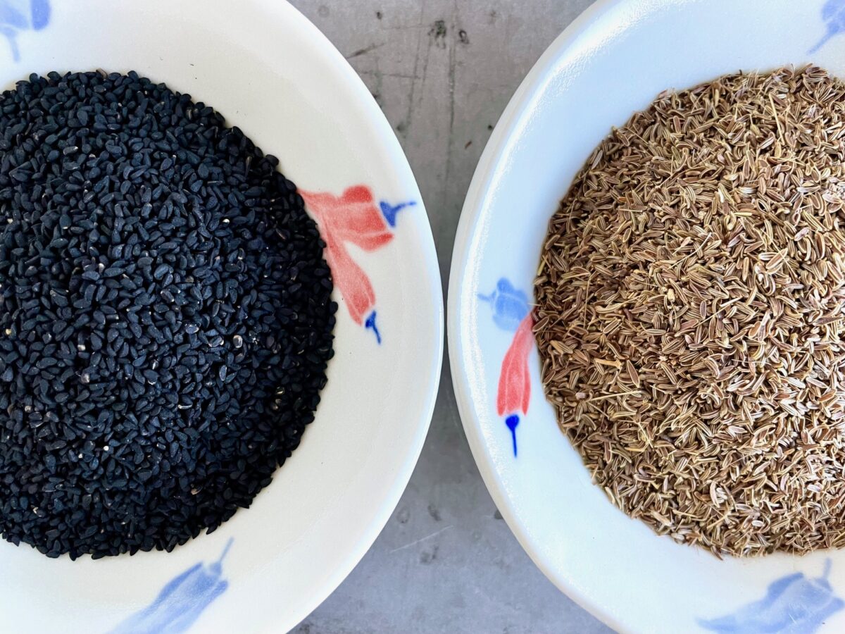 Black Cumin Seeds vs Wild Cumin Seeds